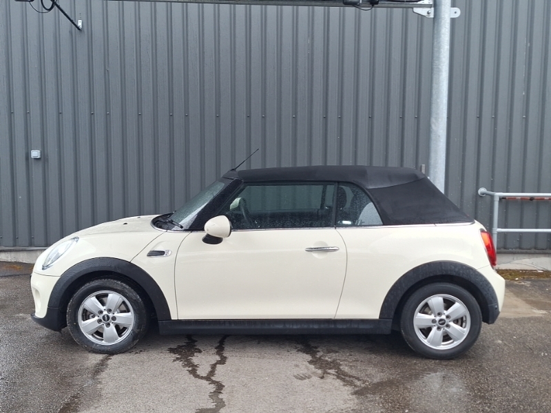 Mini Hatch 1.5 Cooper Classic II YJ19BTS White #4