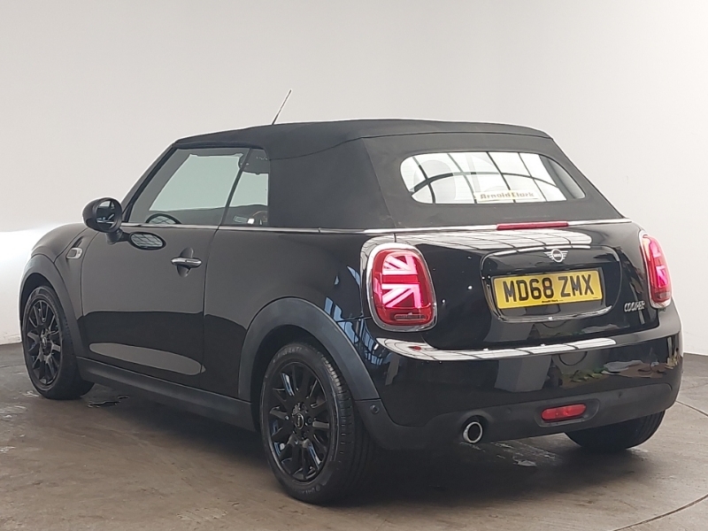 Mini Hatch 1.5 Cooper Classic II MD68ZMX Black #2
