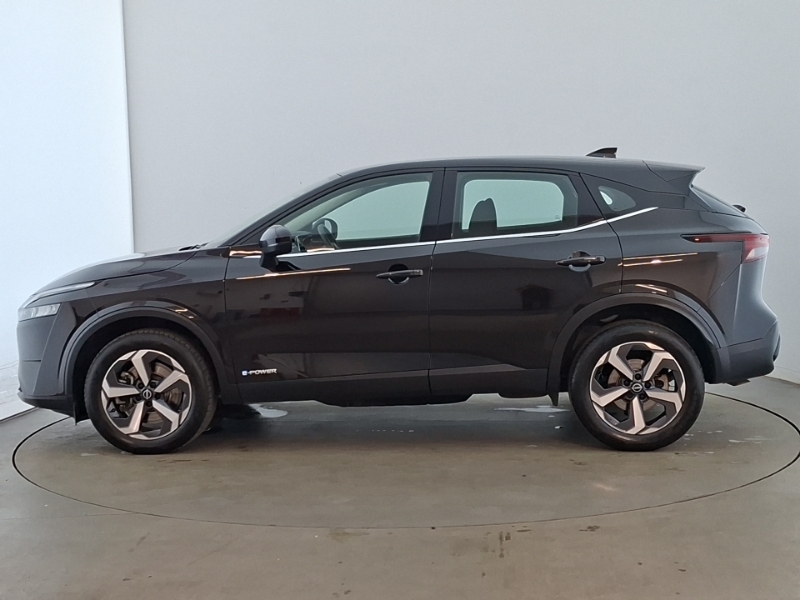 Nissan Qashqai 1.5 E-power Acenta Premium DP73BZL Black #4