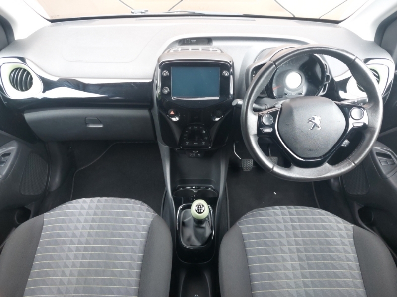 Peugeot 108 1.0 72 Active NU20YDA Black #3