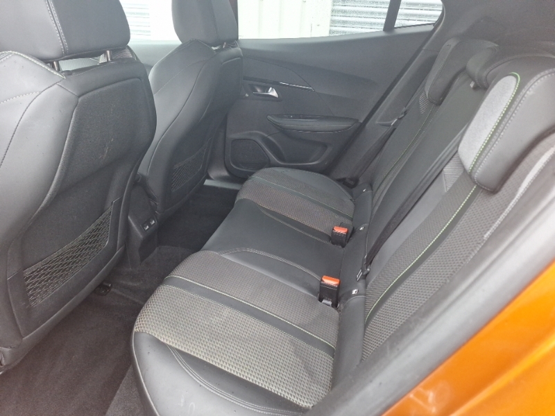 Peugeot e-2008 100Kw Gt 50Kwh SY23VLT Orange #6