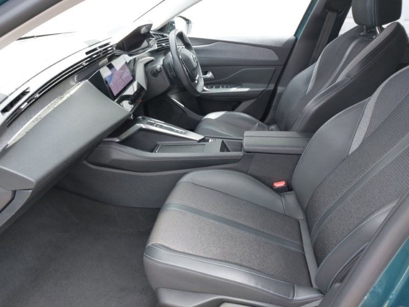 Peugeot 308 1.2 Puretech Allure Premium Eat8 KW23OJJ Blue #5
