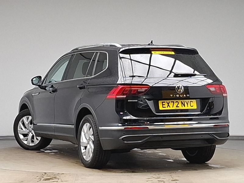 Volkswagen Tiguan Allspace 1.5 Tsi Life Dsg EX72NYC Black #2