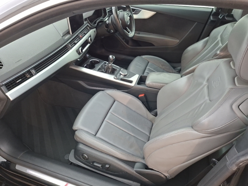 Audi A5 2.0 Tfsi S Line YB68KXV Black #5