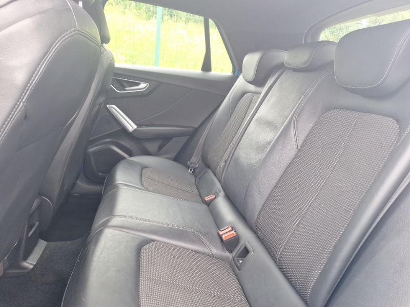Audi Q2 35 Tfsi S Line S Tronic SA23GZT Blue #6
