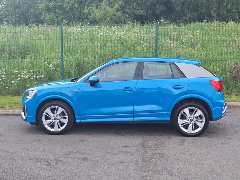 Audi Q2 35 Tfsi S Line S Tronic SA23GZT Blue #4