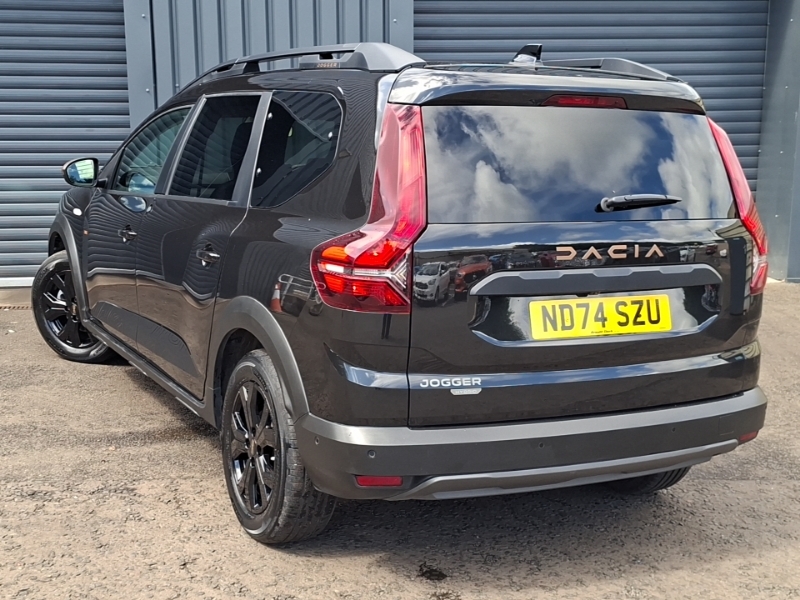 Dacia Jogger 1.6 Hev Extreme ND74SZU Black #2