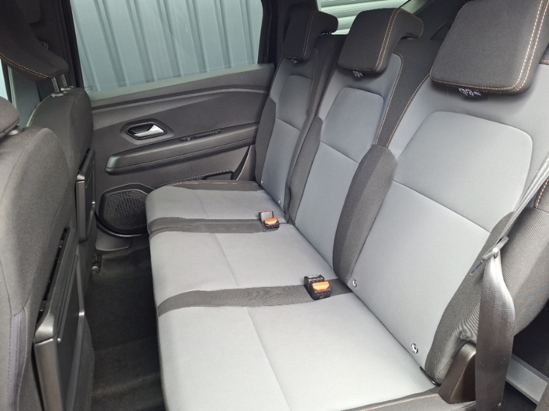 Dacia Jogger 1.6 Hev Extreme ND74SZU Black #6