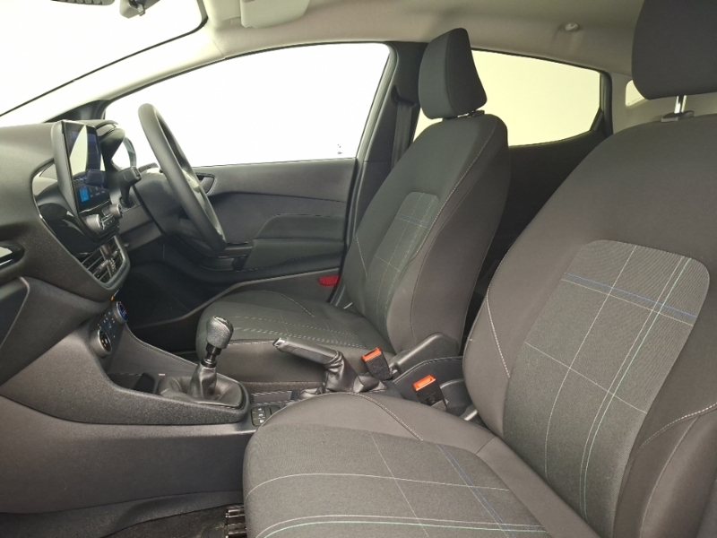 Ford Fiesta 1.0 Ecoboost Hybrid Mhev 125 Trend PX70HWW Black #5
