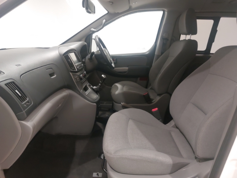 Hyundai I800 2.5 Crdi Se Nav White #5