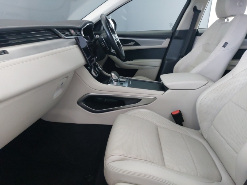 Jaguar F-Pace 2.0 D200 R-dynamic S Awd SG21RWC Red #5