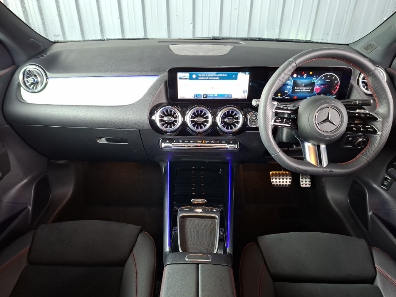 Mercedes-Benz GLA Class Gla 200 Amg Line Premium WR25BWL Black #3