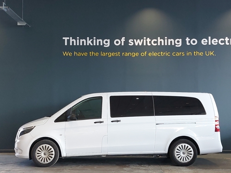 Mercedes-Benz Vito 114 Cdi Pro 9-Seater 9G-tronic KN24YMV White #4