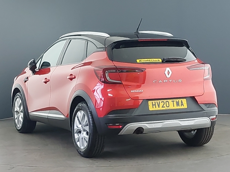 Renault Captur 1.3 Tce 130 Iconic HV20TWA Red #2