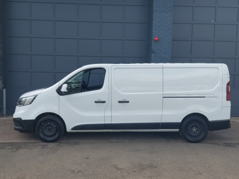 Renault Trafic Ll30 Blue Dci 130 Advance Safety Van SG74JUW White #4