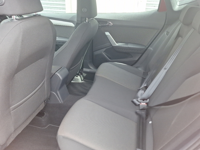 Seat Arona 1.6 Tdi Xcellence Ez Dsg Red #6