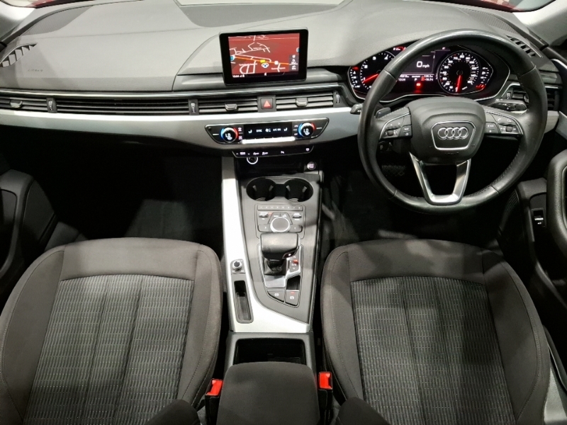 Audi A4 35 Tdi Se S Tronic SB68CLJ Red #3