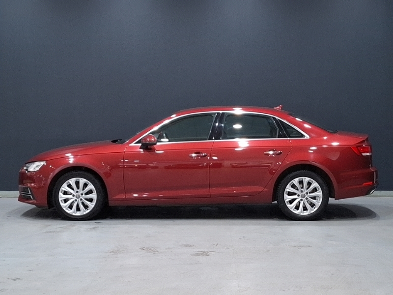 Audi A4 35 Tdi Se S Tronic SB68CLJ Red #4