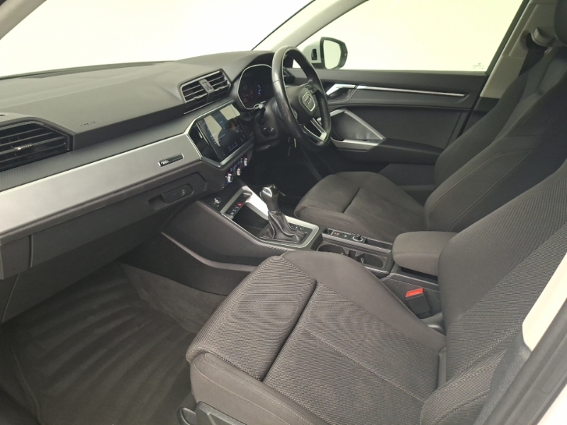 Audi Q3 35 Tdi Sport S Tronic SE68NUO White #5