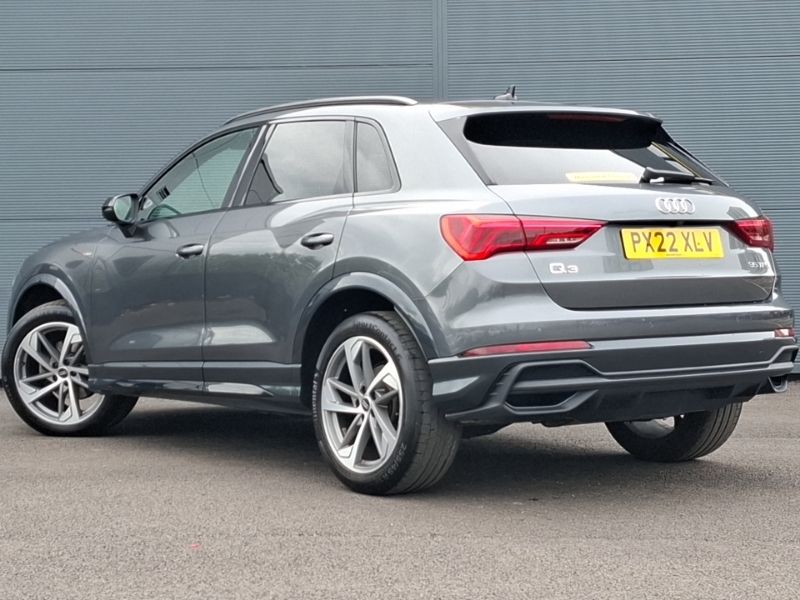 Audi Q3 35 Tfsi Black Edition S Tronic PX22XLV Grey #2