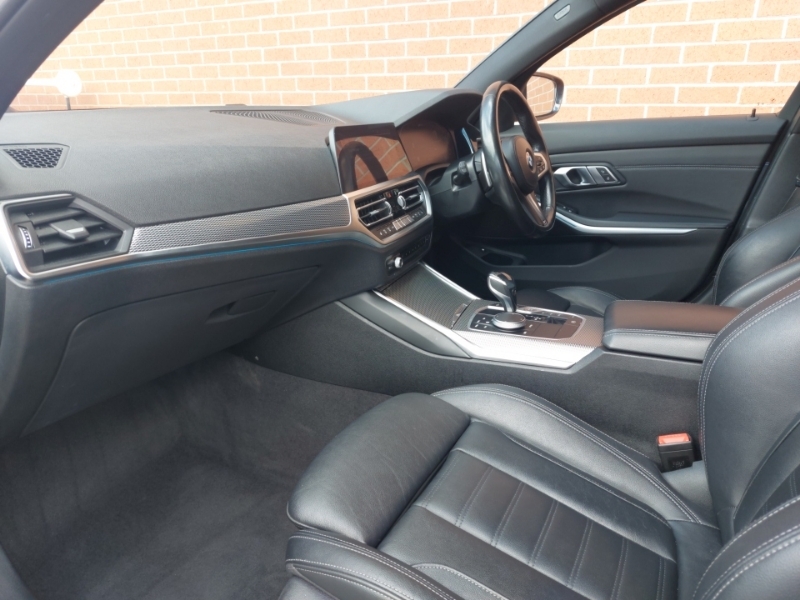 BMW 3 Series 330E Xdrive M Sport Step SH70HVA Grey #5