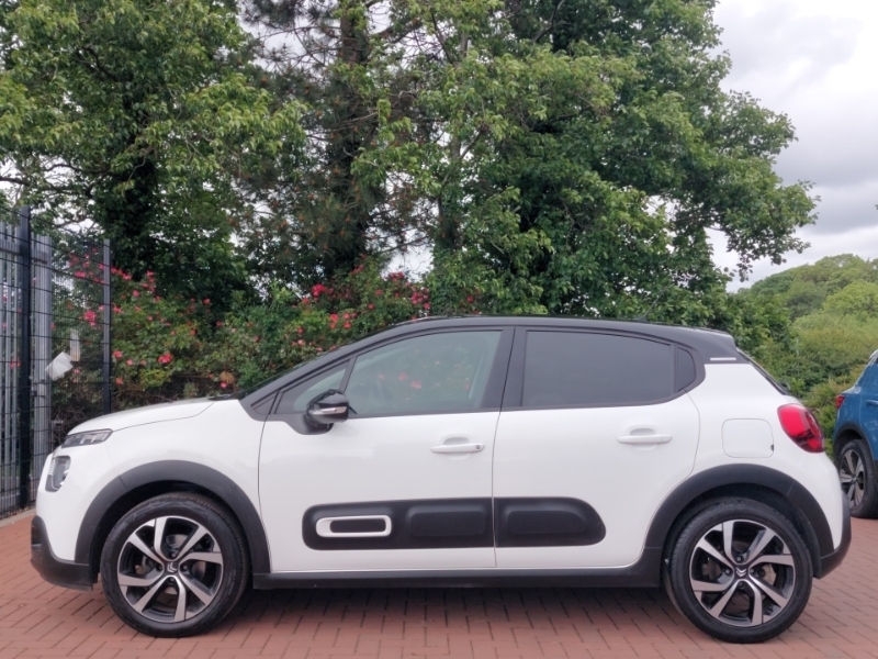 Citroen C3 1.2 Puretech 110 Shine Plus KJ23VJA White #4