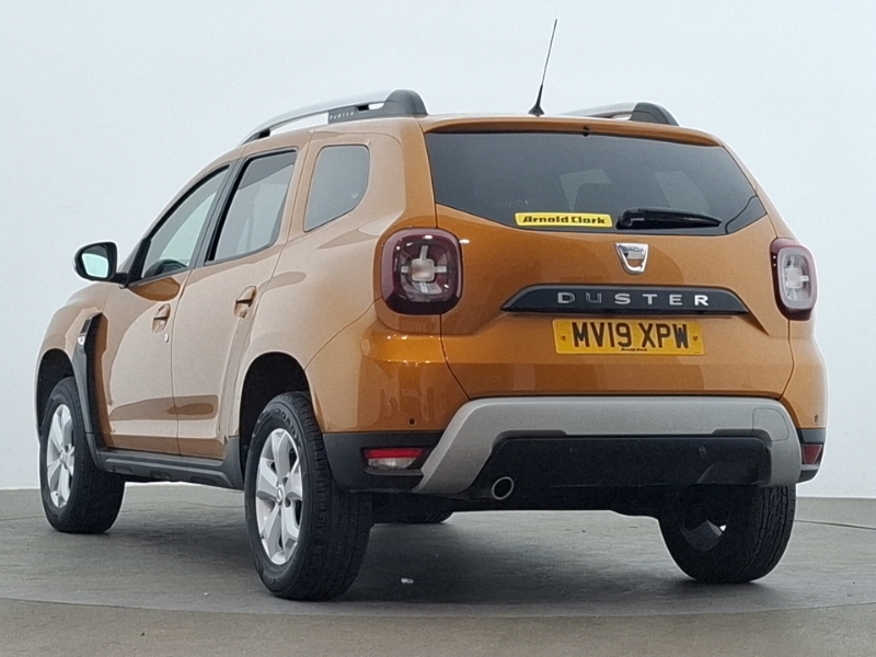 Dacia Duster 1.3 Tce 130 Comfort MV19XPW Orange #2