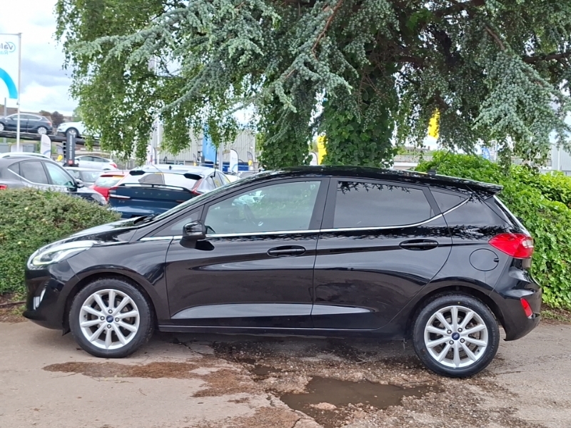 Ford Fiesta 1.0 Ecoboost 125 Titanium DS18KNR Black #4