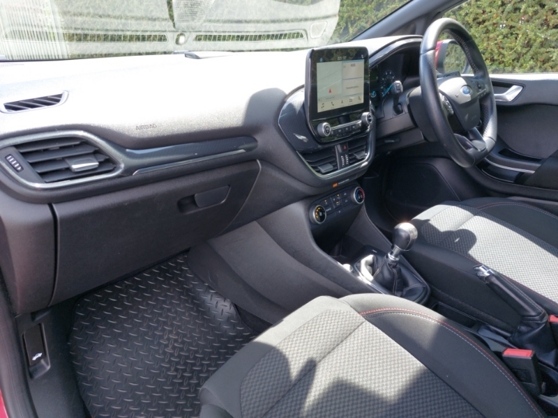 Ford Fiesta 1.0 Ecoboost 125 St-line DU68NUY Red #5