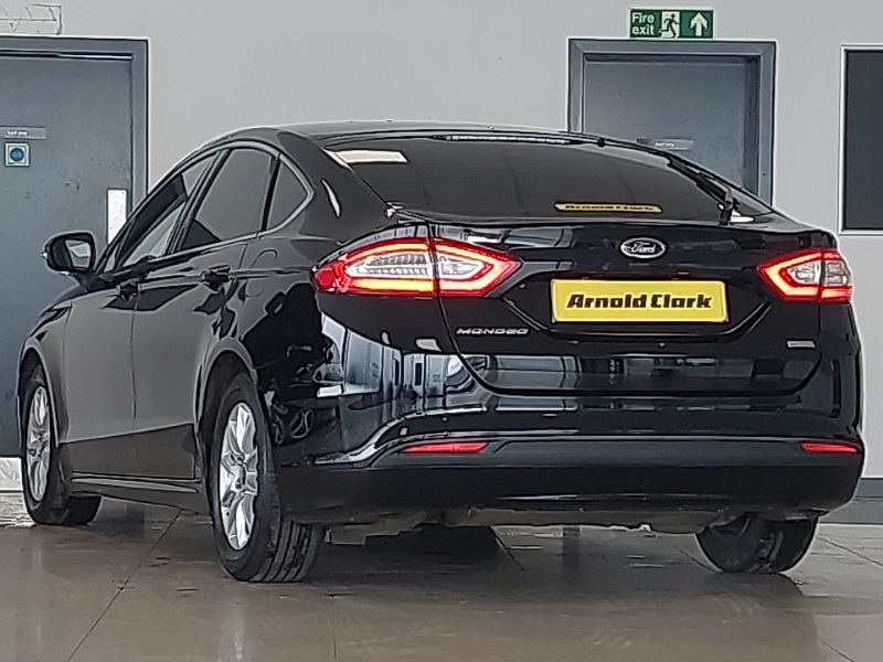 Ford Mondeo 1.5 Tdci Econetic Zetec Black #2