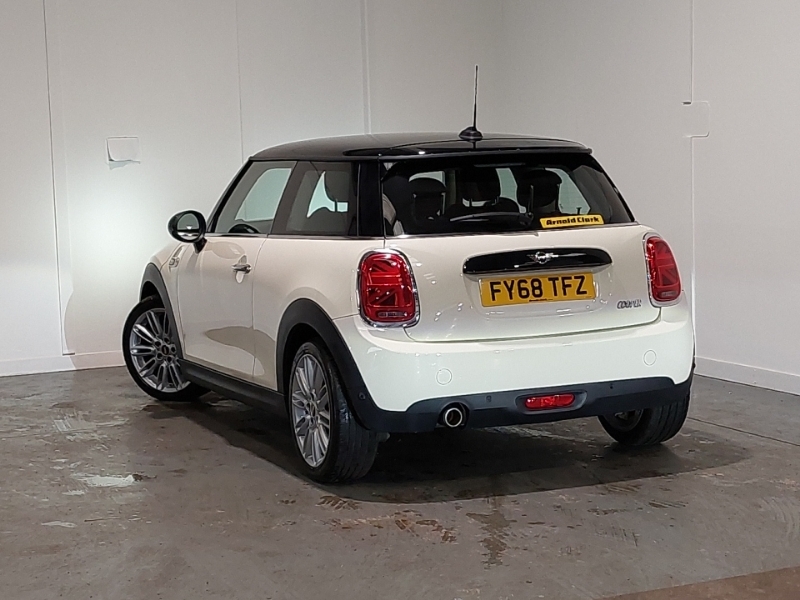 Mini Hatch 1.5 Cooper II FY68TFZ White #2