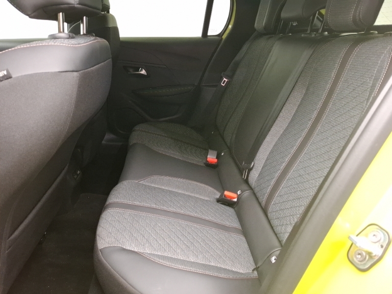 Peugeot 208 1.2 Hybrid 100 Allure E-dsc6 SH24OVZ Yellow #6
