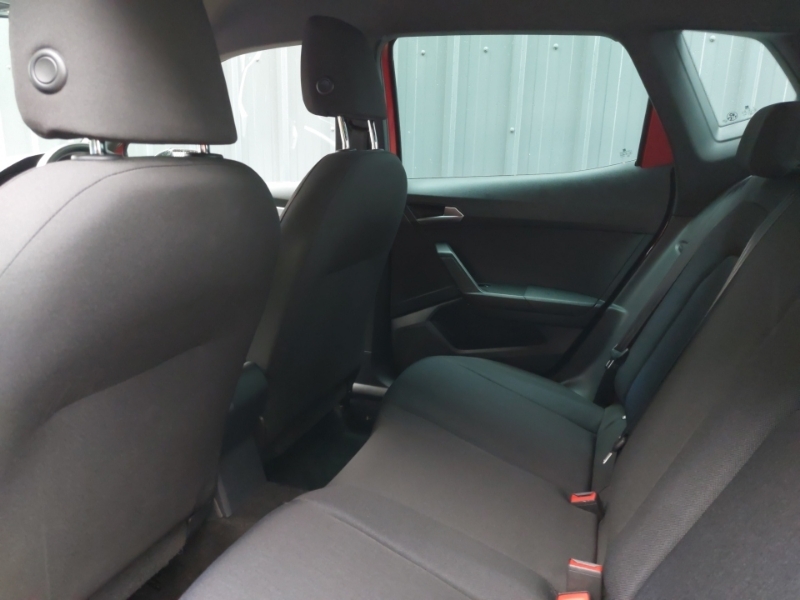 Seat Arona 1.0 Tsi 110 Fr ST71FVO Red #6