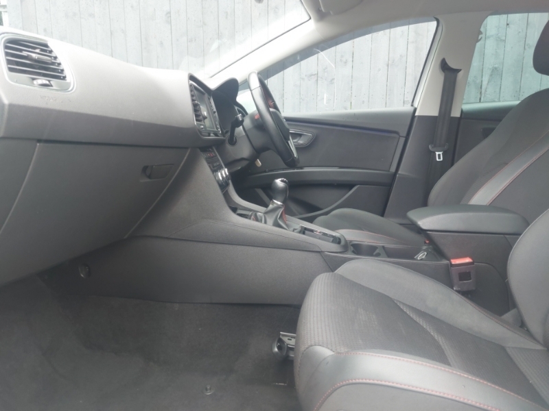 Seat Leon 1.5 Tsi Evo Fr Ez YB68HCN White #5