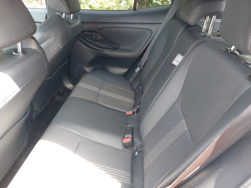 Toyota Yaris Cross 1.5 Hybrid Dynamic Cvt LO71XPD Silver #6