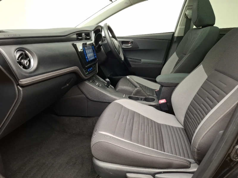 Toyota Auris 1.8 Hybrid Design Cvt SE66NBM Black #5