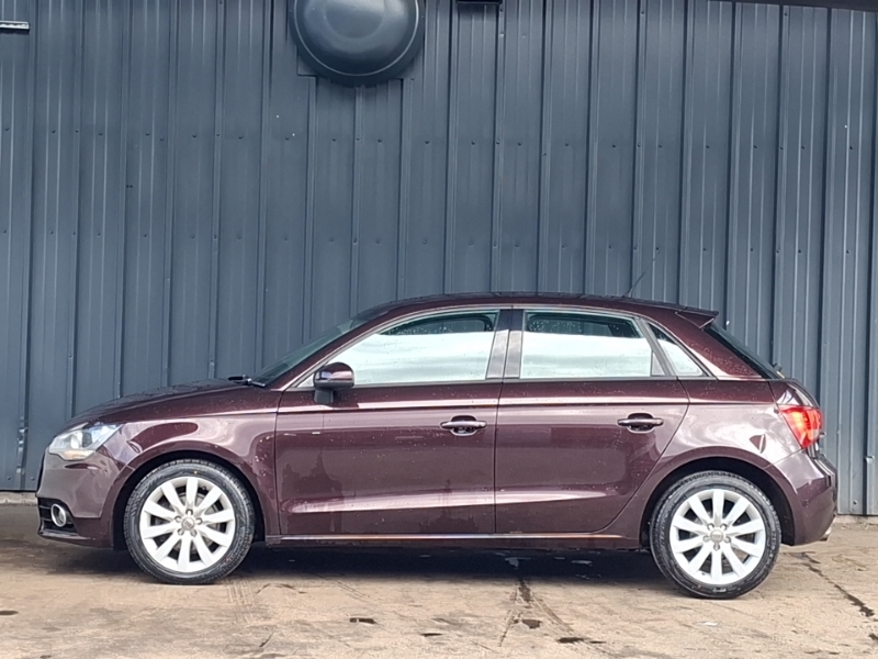 Audi A1 1.4 Tfsi Sport S Tronic KM63LGZ Red #4