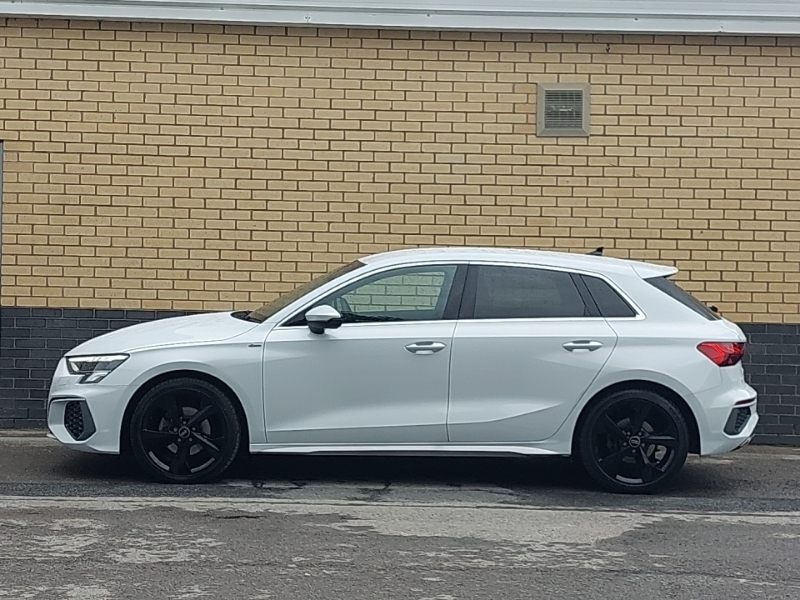 Audi A3 35 Tfsi S Line S Tronic GD73BVL White #4