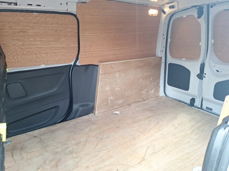 Citroen Berlingo 1.5 Bluehdi 100Ps Van Driver SM24YKN White #6