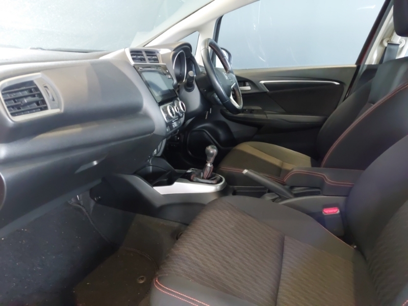 Honda Jazz 1.5 I-vtec Sport OE68JHO Red #4
