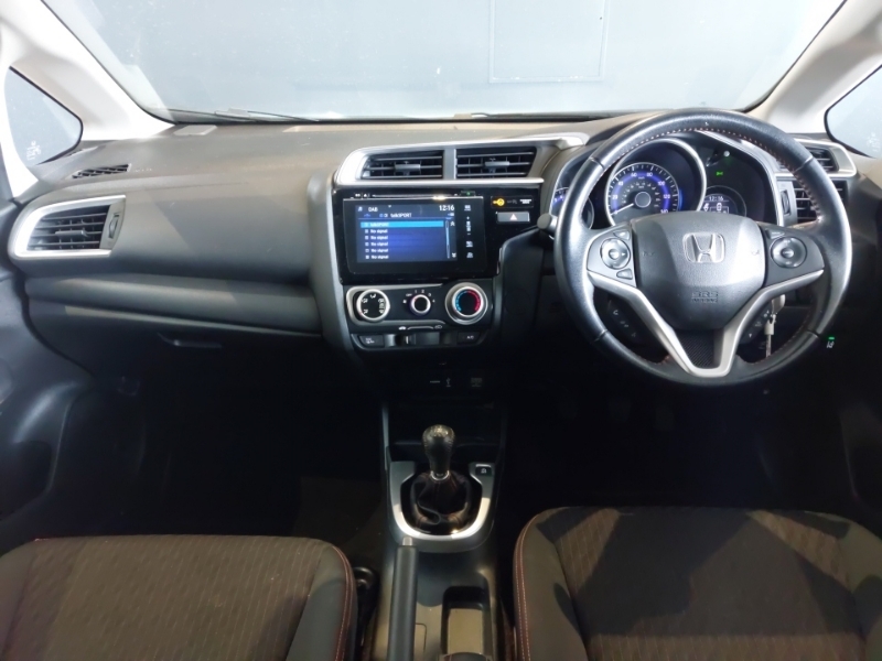Honda Jazz 1.5 I-vtec Sport OE68JHO Red #3