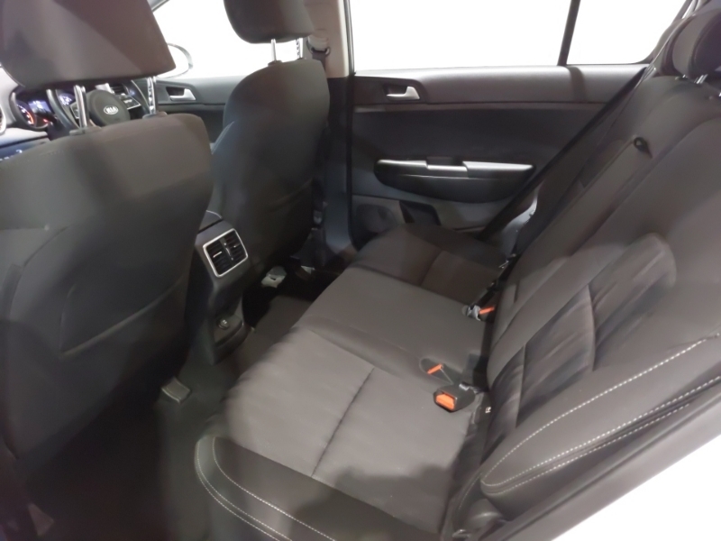 Kia Sportage 1.6 Gdi Isg 1 VO68TPY White #6