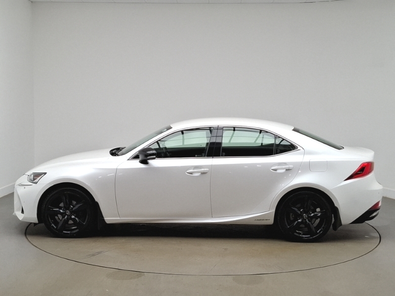 Lexus IS 300H Cvt White #4