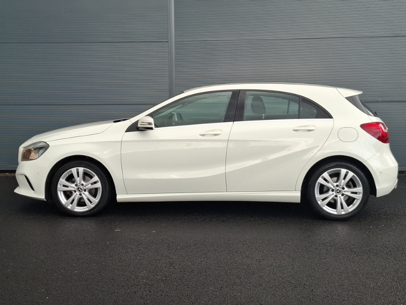 Mercedes-Benz A Class A180d Sport Executive MJ67ZDT White #4