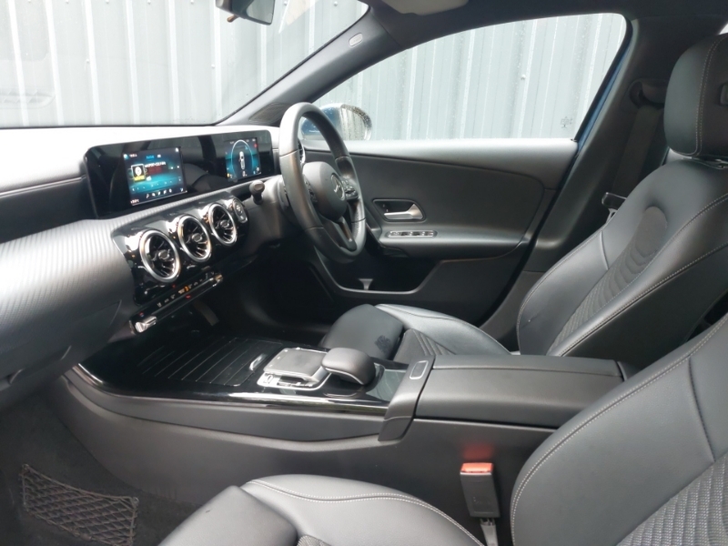Mercedes-Benz A Class A180 Se WA19XKO Blue #5