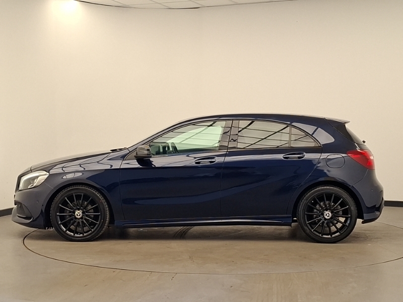 Mercedes-Benz A Class A200d Amg Line Premium NJ67HAX Blue #4