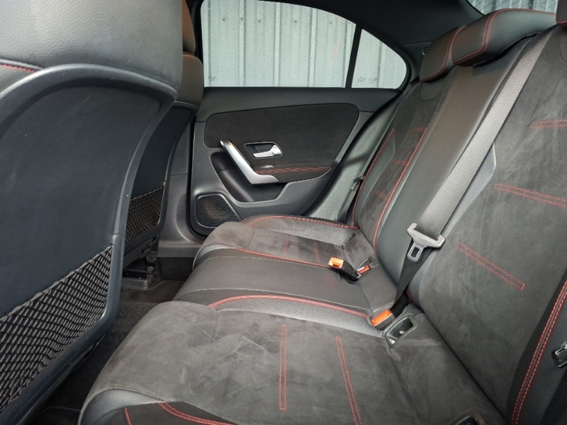 Mercedes-Benz A Class A250e Amg Line SO70OCY Black #6