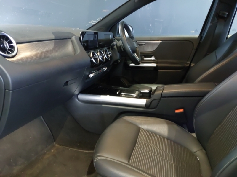 Mercedes-Benz GLA Class Gla 200 Sport SP22NXG Black #5