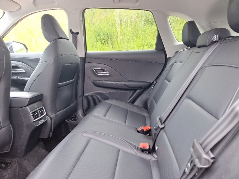 MG ZS 1.5 Hybrid Trophy LE74NVU Black #6