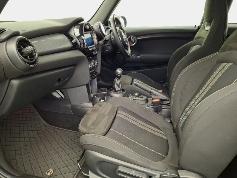 Mini Hatch 1.5 Cooper Sport II YG20PNN Silver #5